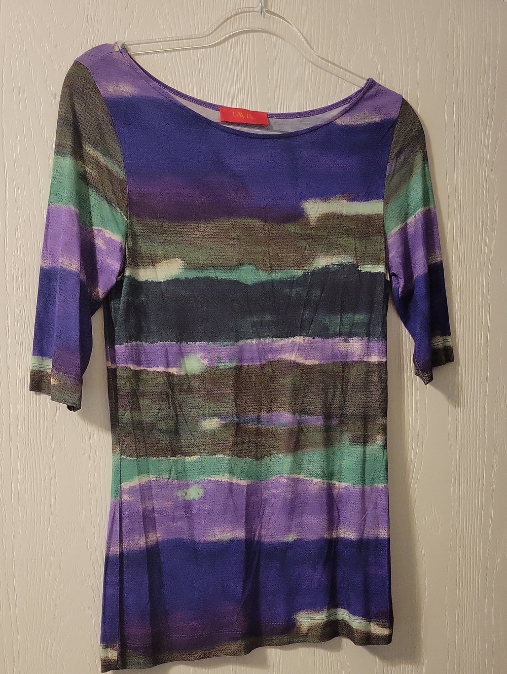 Lavia Striped Short Sleeve Scoop Neck Top in Purple & Green